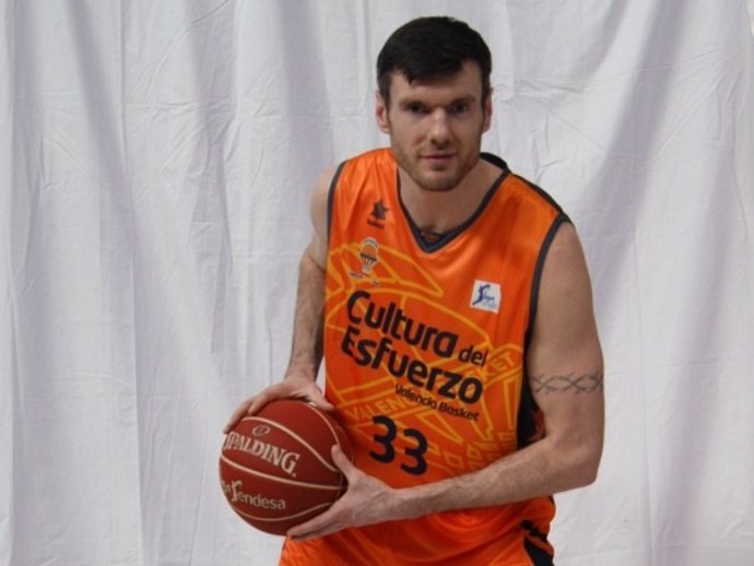 Ksystof Lavrinovic, jugador del Valencia Basket