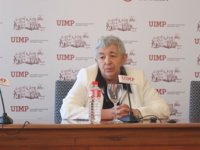 Mascarell ensalza la voz "reflexiva, poética y avanguardista" de Anna Maria Moix