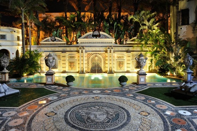 Casa Casuarina comprada por los Beckham por 60 millones de $