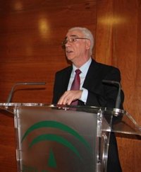 Luciano Alonso dice que el Congreso del PP-A no es el de Moreno, sino el de Arenas, "que vuelve para quedarse"