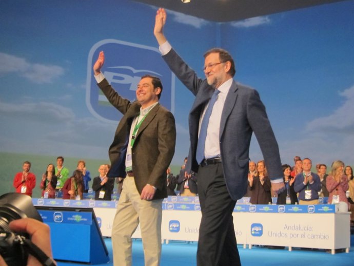 Rajoy y Moreno en el 14 Congreso del PP-A