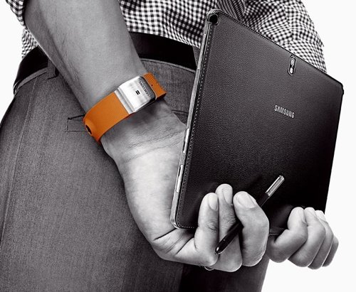 Samsung Galaxy Note 10.1 2014 Edition tablet tableta Galaxy Gear smartwatch