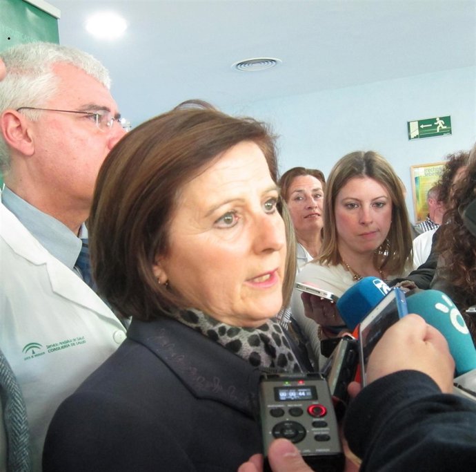 La consejera de salud de andalucía maría josé sánchez rubio