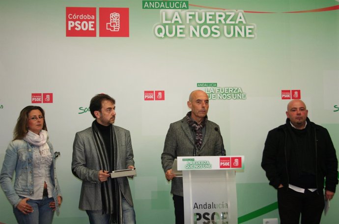 Hurtado interviene en la rueda de prensa en el PSOE de Córdoba