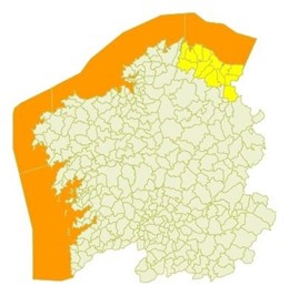 Imagen de los avisos de Meteogalicia para el martes,con alerta naranja en el mar