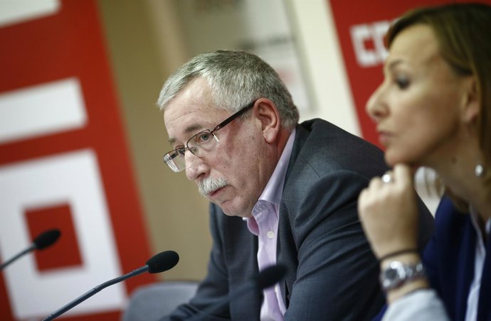 Toxo y la secretaria general de UATAE