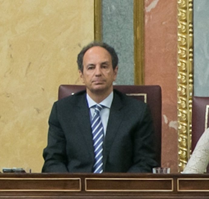 Manuel Alba Navarro, secretario general del Congreso