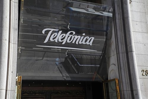La CNMC impone a Telefónica dos multas por un valor conjunto de 500.000 euros