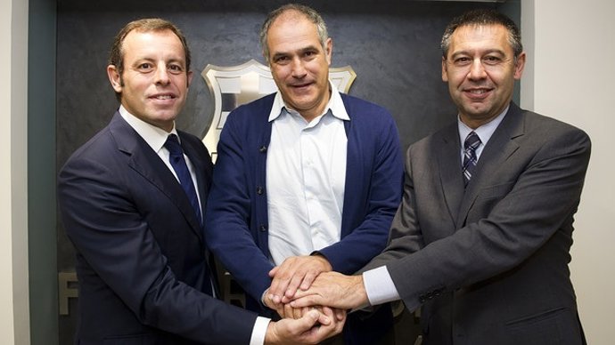 El presidente del FC Barcelona, Sandro Rosell, con Zubizarreta y Bartomeu