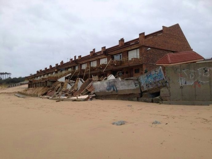 Viviendas en la playa de Somo 