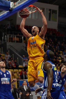 James Augustine (Khimki)