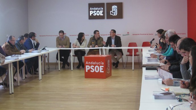 La secretaria de Política Municipal del PSOE-A, Rafaela Crespín, en Huelva.