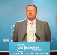 PP considera que "los únicos responsables del tremendo desaguisado económico han sido los gobiernos nacionales del PSOE"