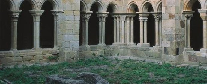 Monasterio Santa María la Real de Aguilar de Campoo