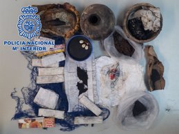 Material incautado por la Policía Nacional en Tenerife