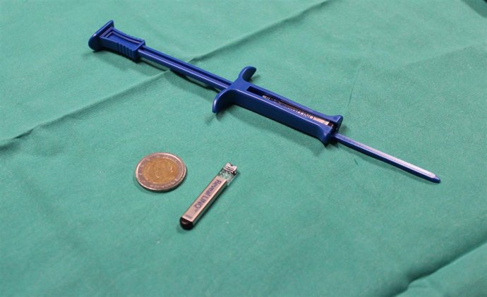 El Clínico implanta el monito cardiaco más pequeño disponible para pacientes