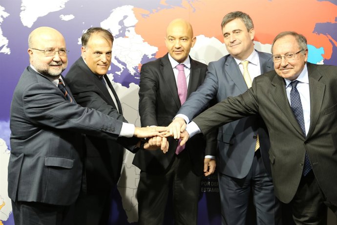 Javier Tebas y Migue Cardenal en la presentación de la LFP World Challenge