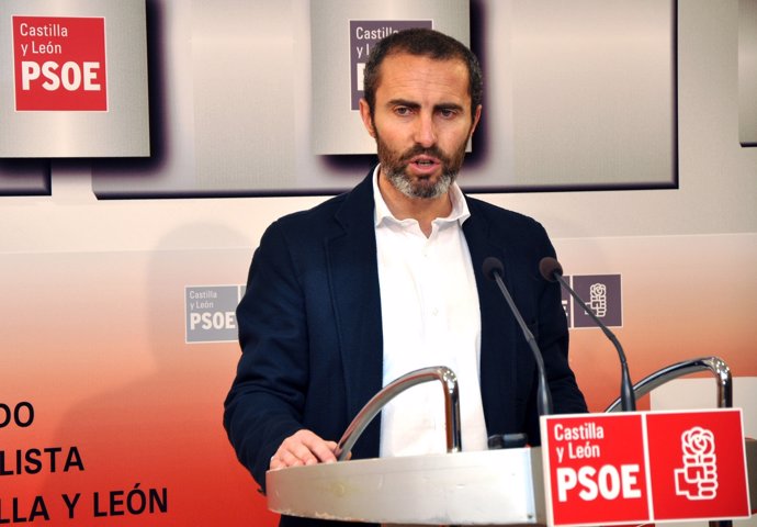 El secretario de Política Económica del PSCL, Julio López