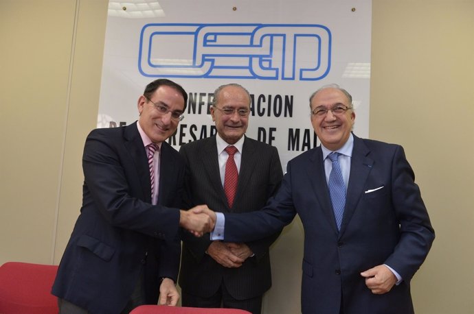 Firma del convenio entre CEM y Cámara Franco-Española