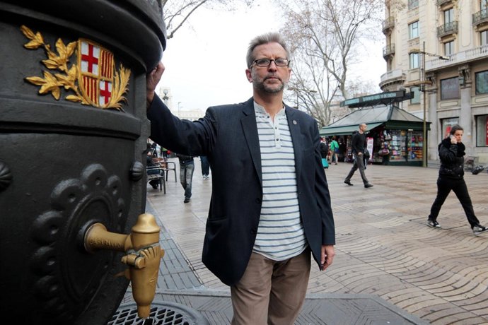 Manel Fernández militante y precandidato del PSC a las primarias