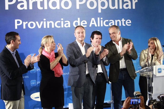 Castedo, junto a Fabra, Císcar y González Pons en un acto en Alicante