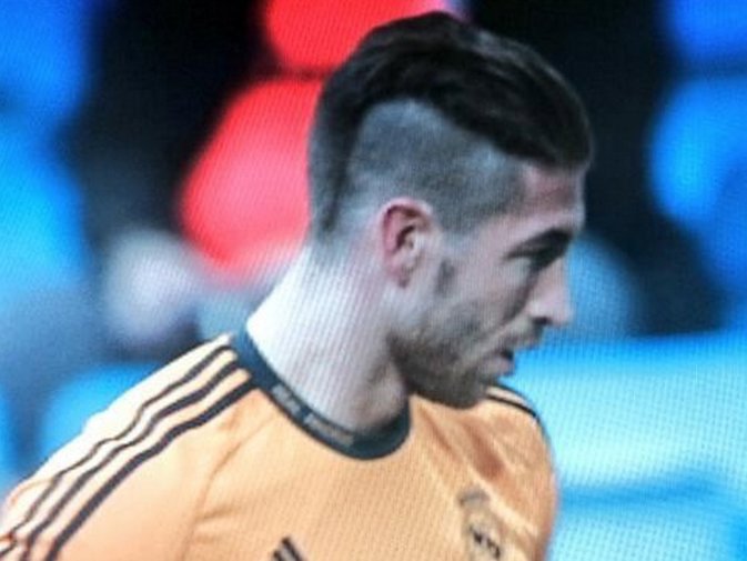 Sergio ramos se corta de nuevo el pelo 