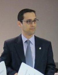 El politólogo Javier Sierra reclama celeridad en el proceso de Sánchez para salvaguardar su presunción de inocencia