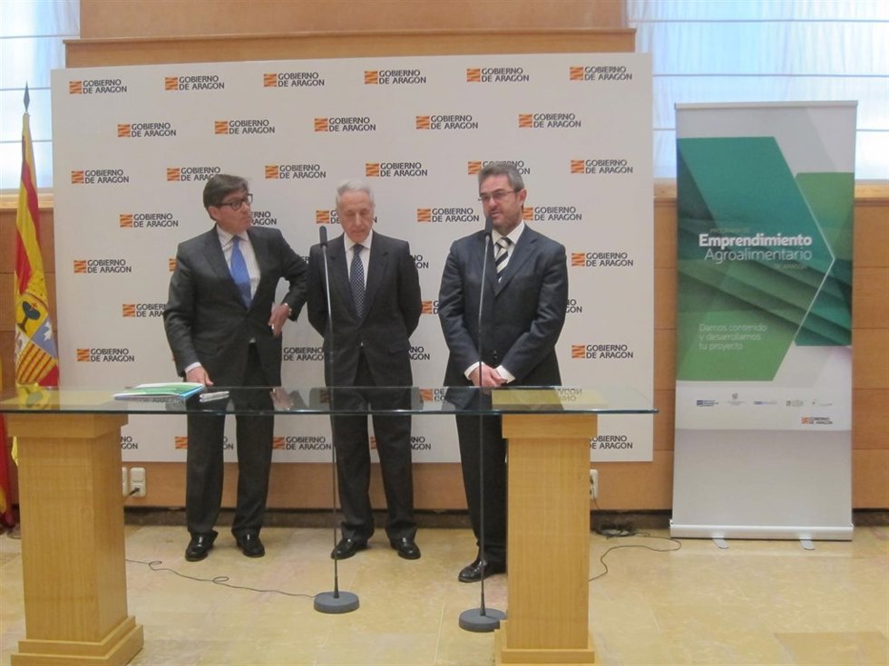 Firma del convenio del Programa de Emprendimiento Agroalimentario.