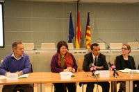 La Conselleria de Economía reúne a expertos para redefinir la estética de los souvenirs