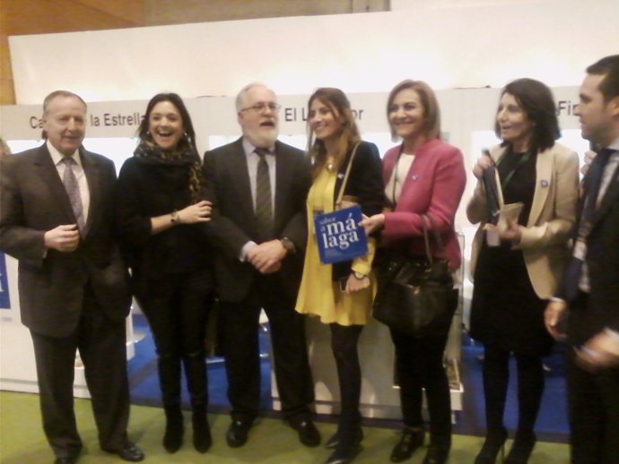 Arias Cañete, con la delegación de Sabor a Málaga en el Salón del Gourmet.