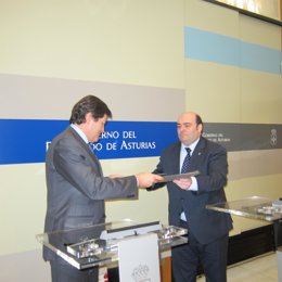 Javier Fernández y Agustín Iglesias Caunedo