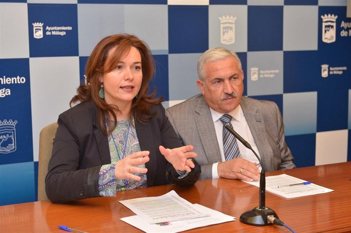 Los concejales de Málaga María del Mar Martín Rojo y José del Río