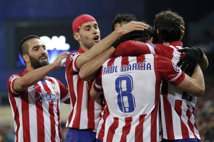 El Atlético de Madrid celebra el triunfo ante el Milan