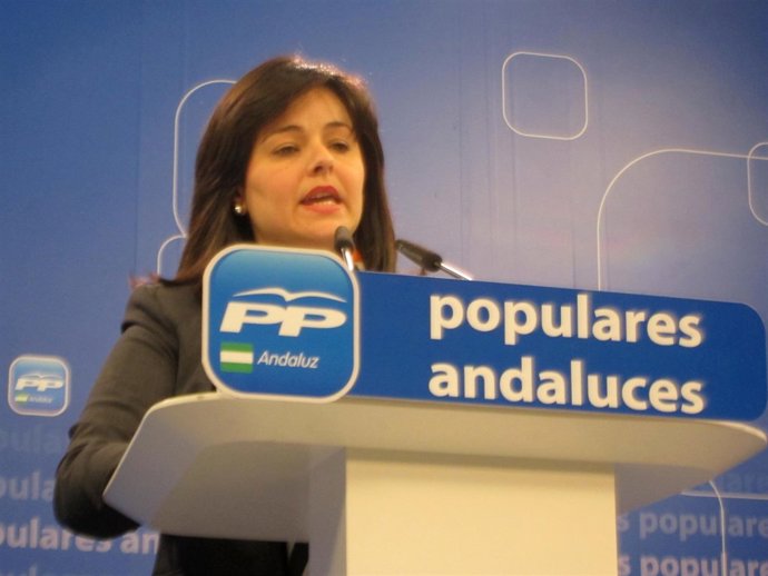 La vicesecretaria general del PP-A, Virginia Pérez, en rueda de prensa