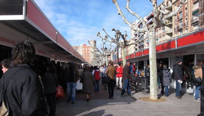 Los clientes llenaban ya esta mañana los stands de Logrostock