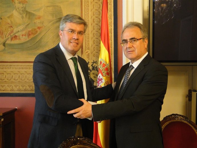José Enrique Fernández de Moya y Ángel Yuste