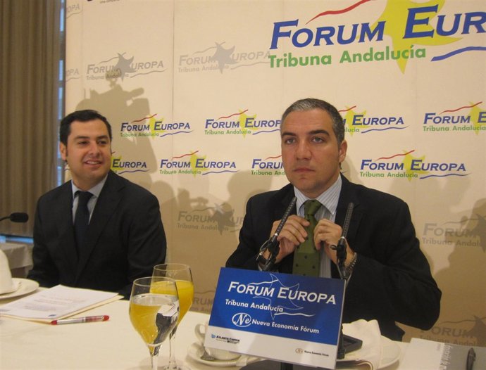 Juan Manuel Moreno y Elías Bendodo en Málaga