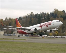 ROJ SPICEJET YH051-2426 737-900 B-1 Flightk64185-05