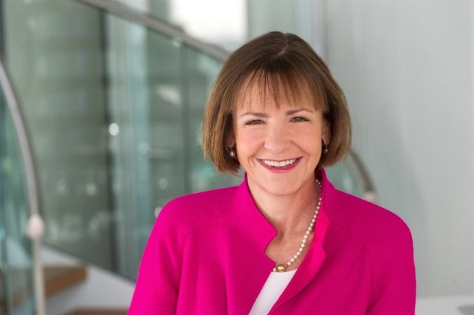 Dr. Bettina Volkens, Lufthansa