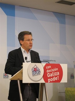 El portavoz nacional del BNG, Xavier Vence, en rueda de prensa