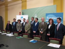 Convenio fundación cajasol y obra social la caixa convenios junta apoyo colectiv