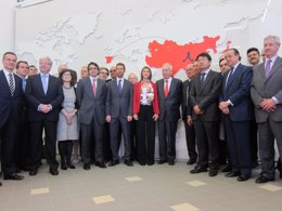El ministro J.M.García-Margallo con empresarios españoles y asiáticos