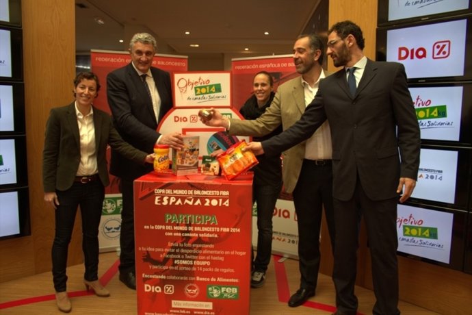 DIA impulsa el proyecto Objetivo: 2014 kg de canastas solidarias