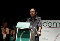 Pablo Iglesias: "El problema no es que dimitan imputados, el problema es que la corrupción es una forma de gobierno"