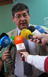 Valderas anuncia que la Ley de Participación Ciudadana pasará al Consejo de Gobierno antes de abril