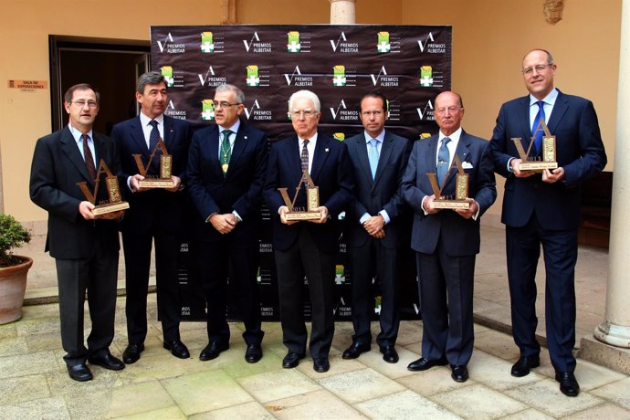 Premios albeitar entrega en ronda consejo andaluz de veterinarios