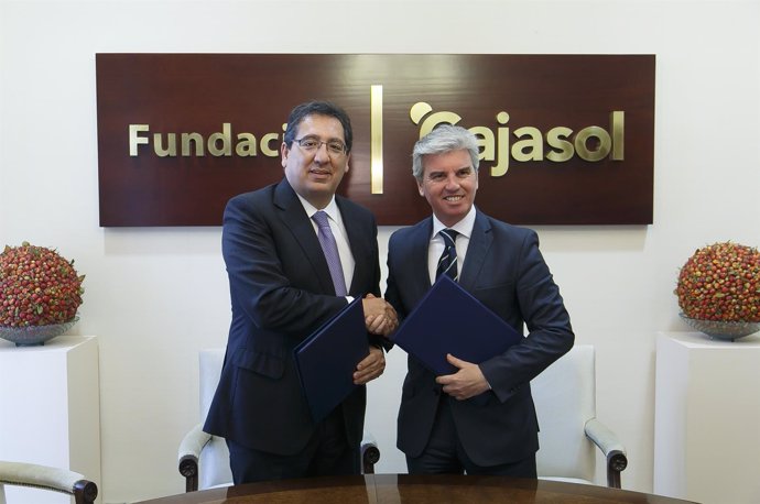 Fundación Cajasol y Real Betis renuevan convenio de colaboración