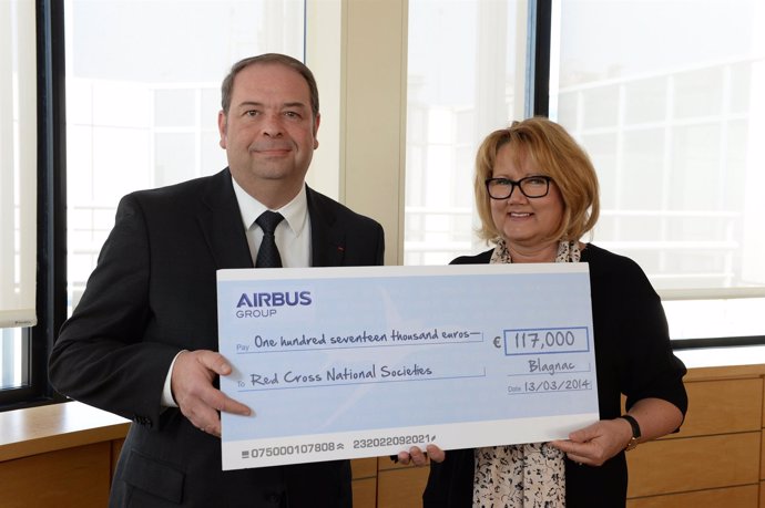 Airbus Group Employees Make Donation To The Red Cross’ Philippines Typhoon Appea