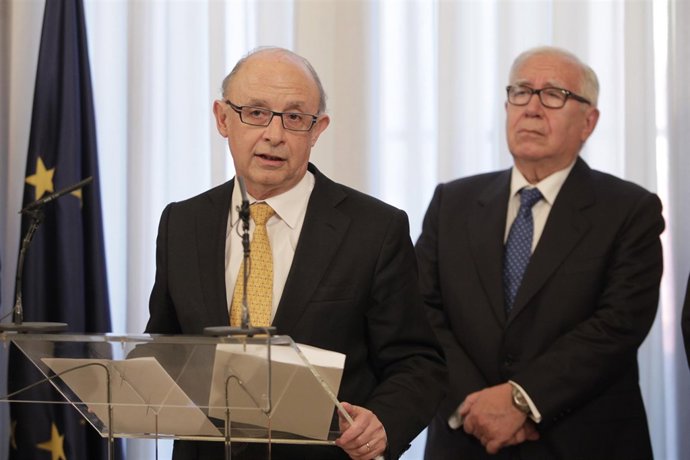  Cristóbal Montoro Y Manuel Lagares