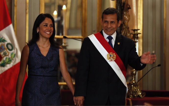 La primera dama, Nadine Heredia, y el presidente de Perú, Ollanta Humala.